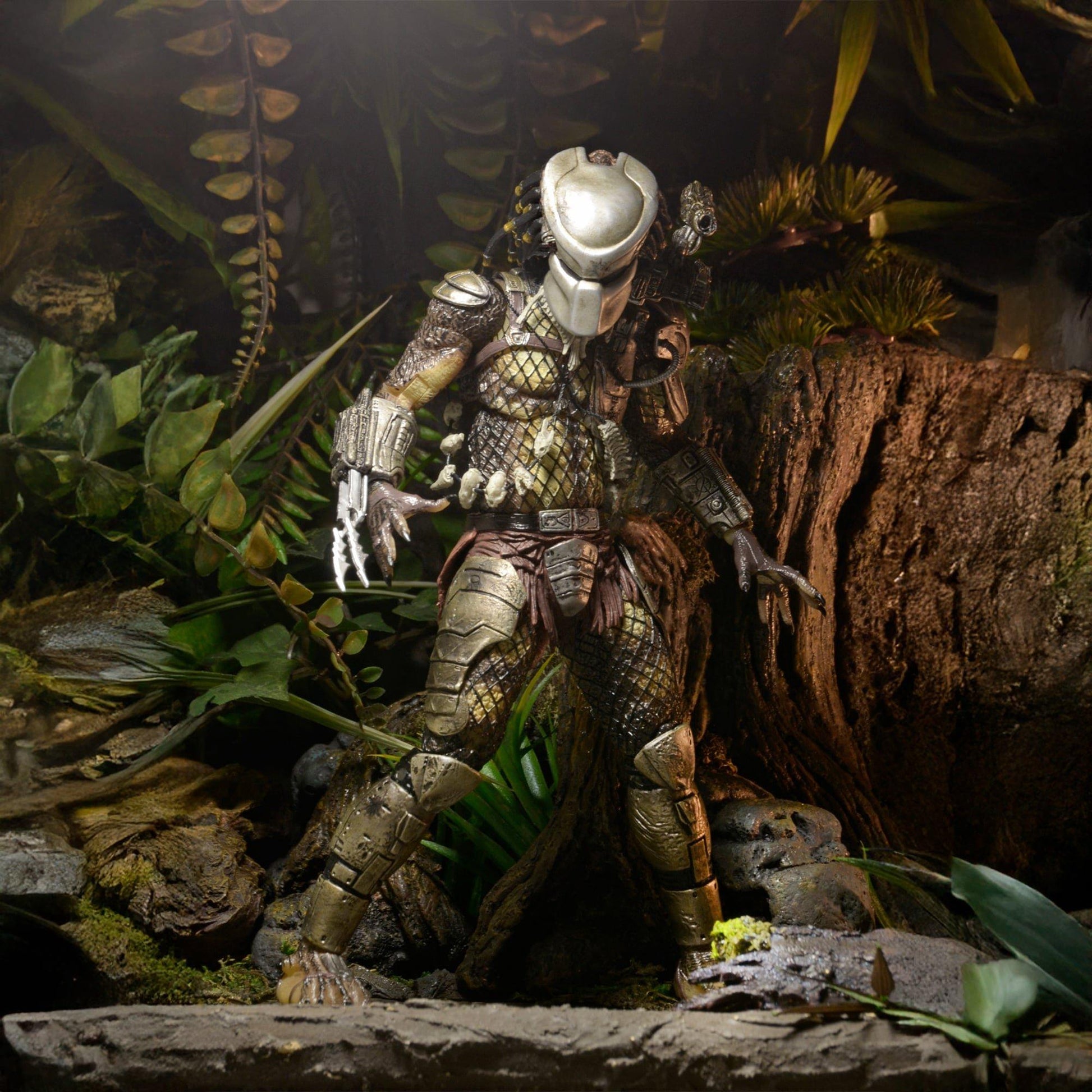 Predator - 7” Scale Action Figure - Ultimate Jungle Hunter